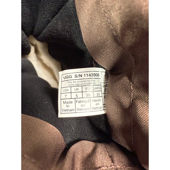 UGG Klamath Short Snow Boots Puffer Winter Warm Cedar Suede Brown Women's Size 7 - Picture 7 of 7